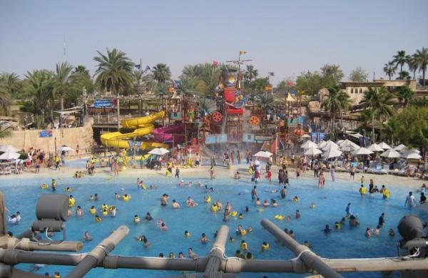 Géant terrain de jeu aquatique au Wild Wadi Waterpark à Dubai