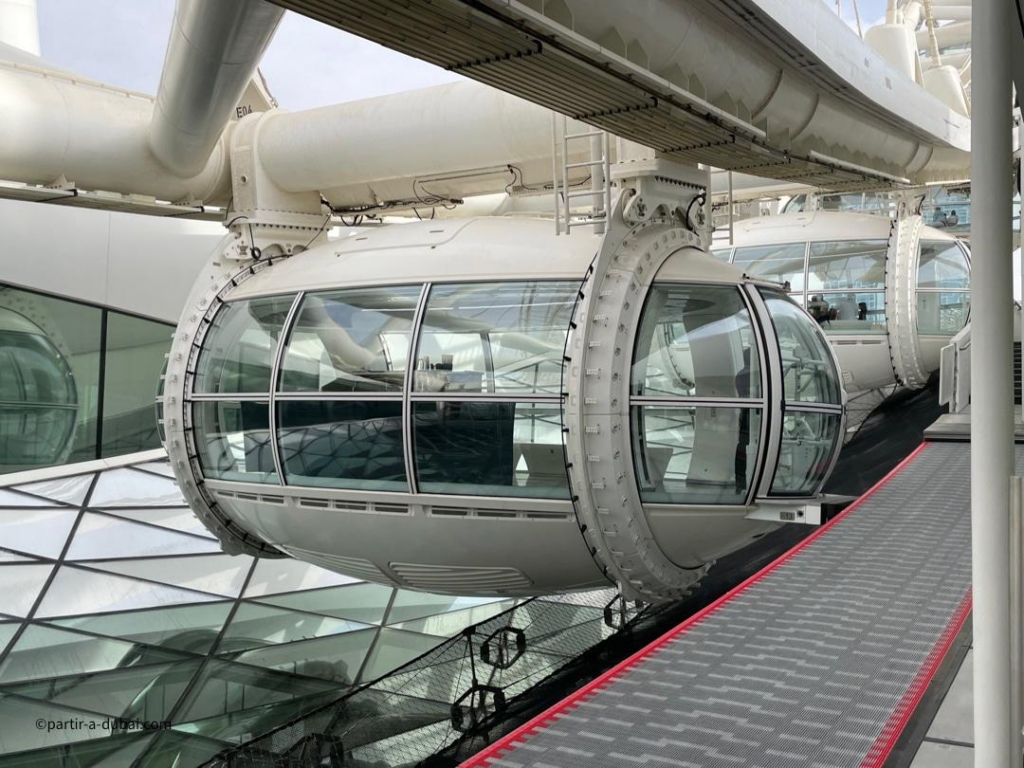 Ain Dubai gondola